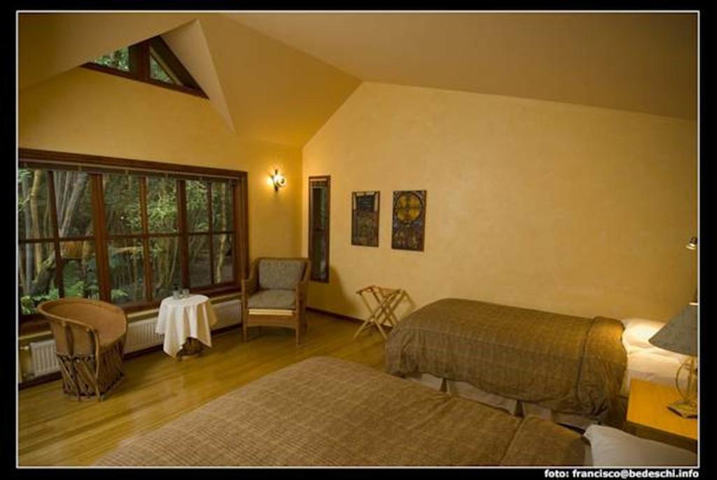 Yan Kee Way Lodge La Ensenada Room photo